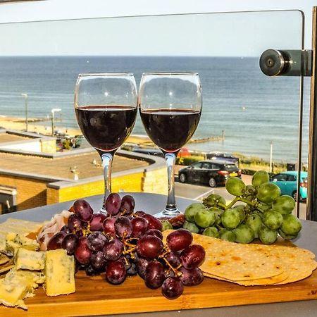 Soho Beach Apartment With Fabulous Sea View And 2 Minutes To The Beach With Free Parking And Netflix Bournemouth Exterior photo