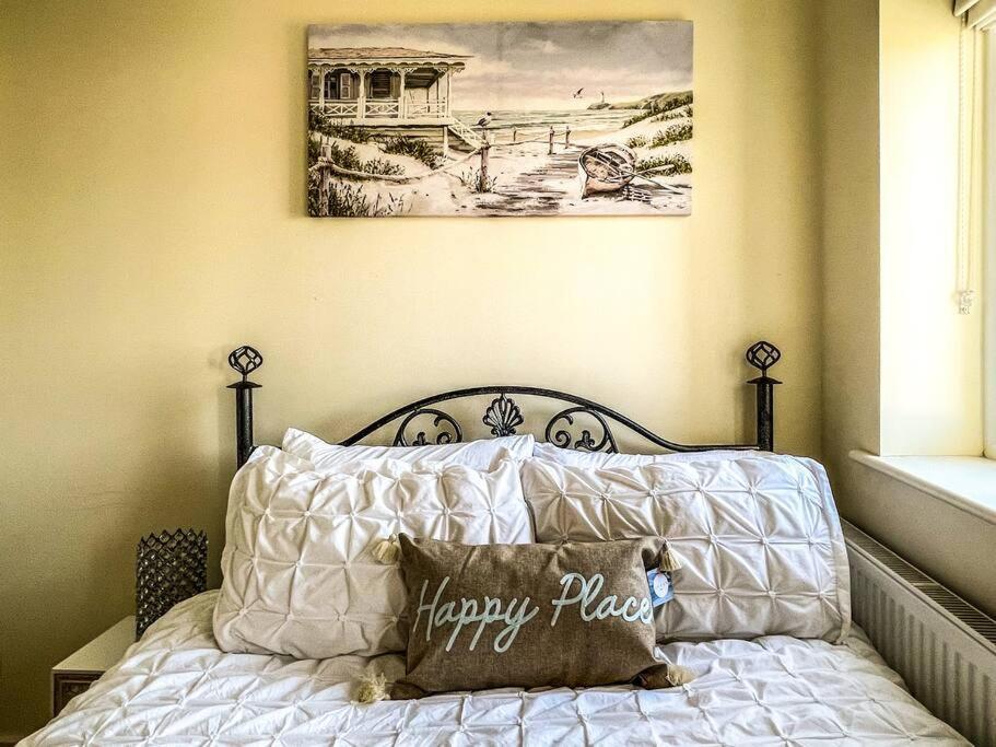 Soho Beach Apartment With Fabulous Sea View And 2 Minutes To The Beach With Free Parking And Netflix Bournemouth Exterior photo